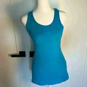 🎆 Lucy workout tank fitted blue size XS wide strap full length fitted yoga gym